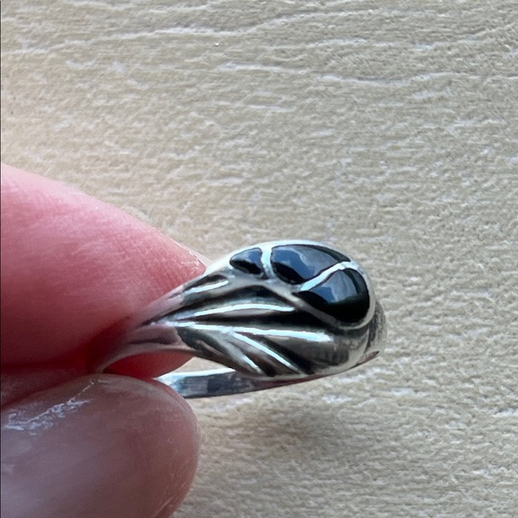 Silver and Black  Ring - Picture 3 of 4